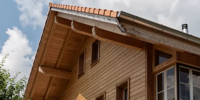 Wir haben ein spannendes Projekt abgeschlossen: den Abbruch und Wiederaufbau eines unserer Lieblingsobjekte!   Die alten Wände, die so viele Geschichten erzählen, haben nun Platz für einen modernen und einladenden Raum geschaffen. 🏡💚  Schaut euch die Vorher-Nachher-Fotos an! Wir freuen uns, euch auf unserer Reise zu inspirieren. Bleibt dran für mehr! 