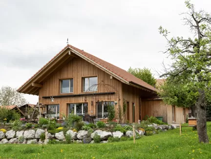 Neubau Stöckli aus Truberholzelemente in Gysestein