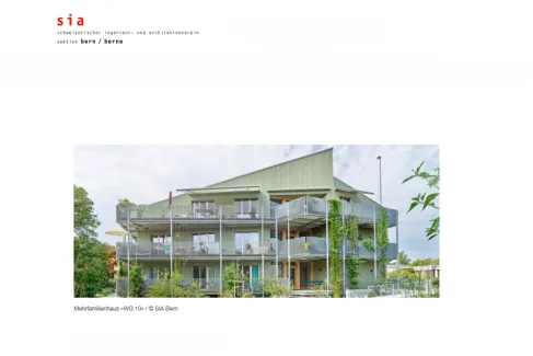 Flyer des Schweizerischen Ingenieur- und Architektenvereins (SIA), Sektion Bern, zur Besichtigung des Mehrfamilienhauses «WG 10» in Bremgarten bei Bern. Der Flyer zeigt ein Foto des Wohngebäudes und informiert über die Veranstaltung «Bauen für Heute UND Morgen» sowie über die Projektführung und die beteiligten Bauherrschaften.