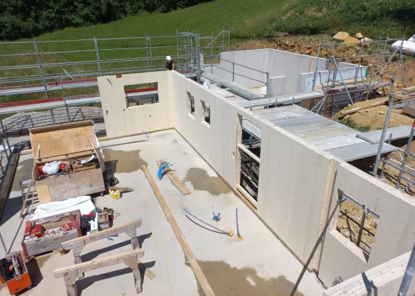 Entstehung Wohnhaus in Böckten aus Truberholz, Einfamilienhaus, Wohnhaus, Small House, Von unserem Team wird Ihr Bauvorhaben aus einer Hand projektiert und zur Umsetzung vorbereitet.  Wir bieten Ihnen Gesamtlösungen für Ihr Traumobjekt