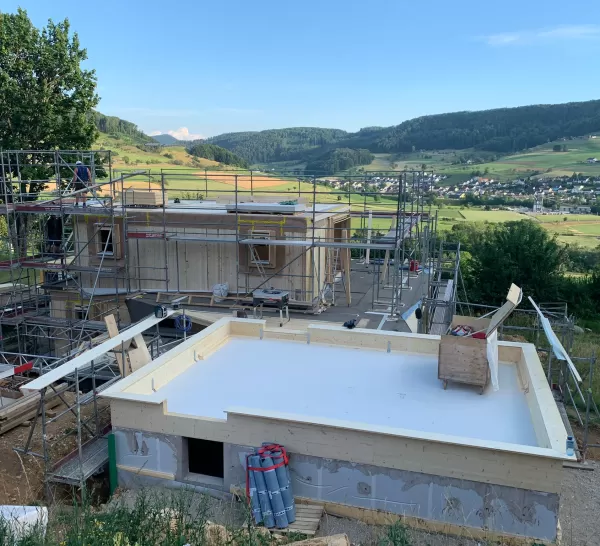 Entstehung Wohnhaus in Böckten aus Truberholz, Einfamilienhaus, Wohnhaus, Small House, Von unserem Team wird Ihr Bauvorhaben aus einer Hand projektiert und zur Umsetzung vorbereitet.  Wir bieten Ihnen Gesamtlösungen für Ihr Traumobjekt